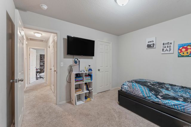 7017 Woodsgate Cove, Alexander, AR 72002