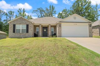7017 Woodsgate Cove, Alexander, AR 72002