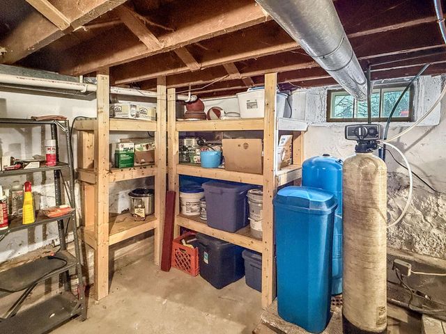 4639 RIVERMOOR ROAD, Omro, WI 54963