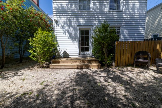 33 Bogard Street, Charleston, SC 29403