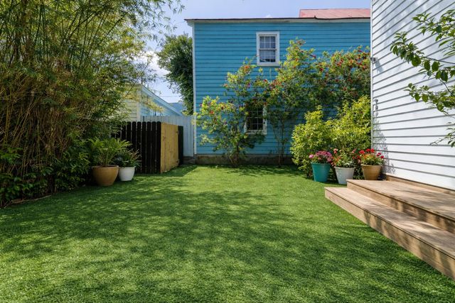 33 Bogard Street, Charleston, SC 29403
