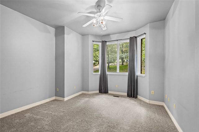 5 Jodrell Lane, Bella Vista, AR 72714