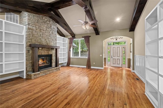 5 Jodrell Lane, Bella Vista, AR 72714