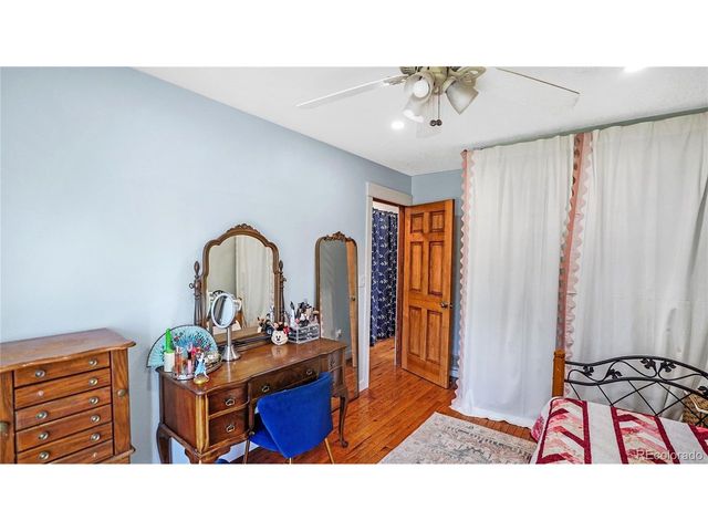 2413 Dalton Dr, Fort Collins, CO 80526