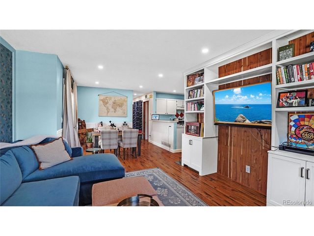 2413 Dalton Dr, Fort Collins, CO 80526