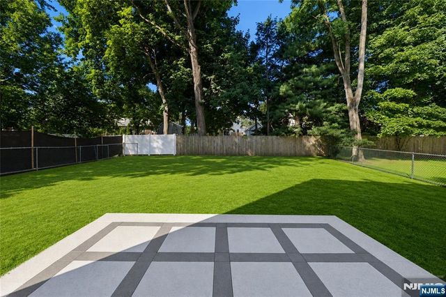514 High Street, Closter, NJ 07624