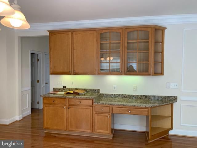 8219 ELECTRIC AVE, Vienna, VA 22182