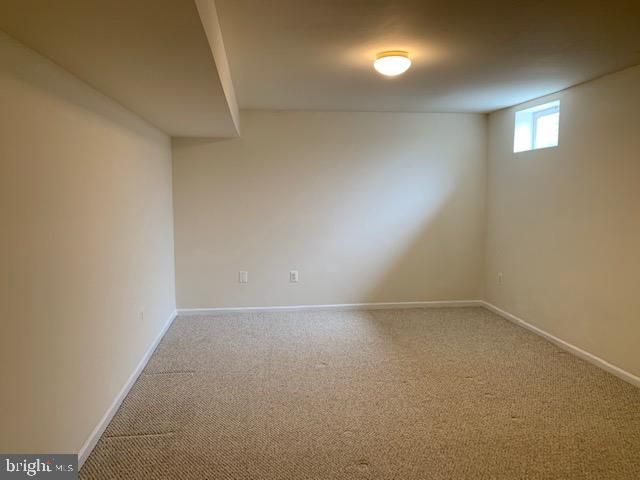 8219 ELECTRIC AVE, Vienna, VA 22182