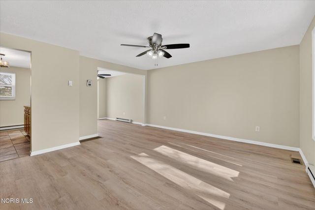 4702 Vallejo Drive, Toledo, OH 43615