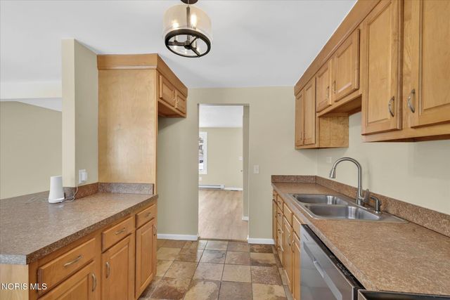 4702 Vallejo Drive, Toledo, OH 43615