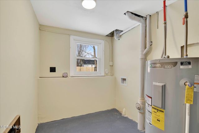 4702 Vallejo Drive, Toledo, OH 43615