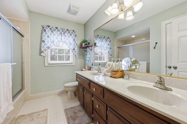 4990 Tynebrae Road, Lexington, KY 40515