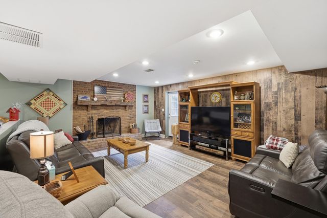 4990 Tynebrae Road, Lexington, KY 40515