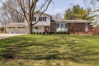 5608 NW 86th Street, Johnston, IA 50131