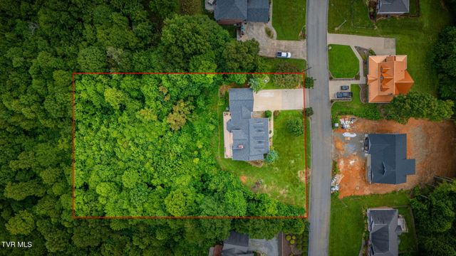 512 Wood View Court, Kingsport, TN 37664