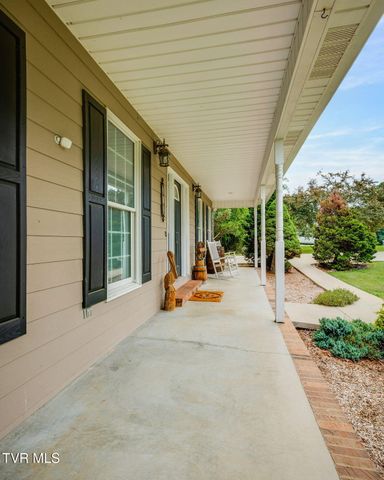 512 Wood View Court, Kingsport, TN 37664