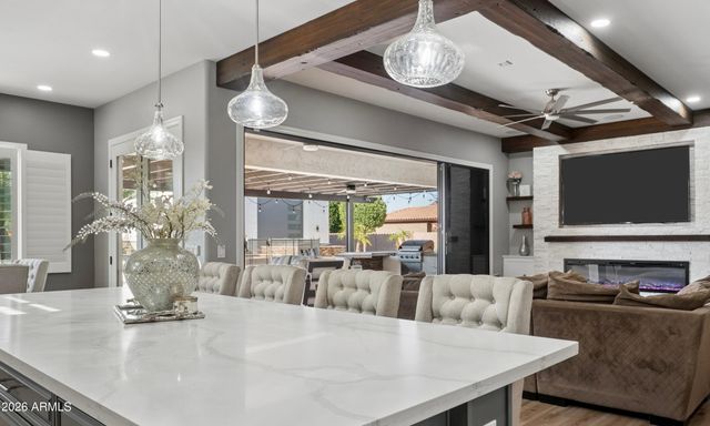 7248 W WHISPERING WIND Drive, Peoria, AZ 85383