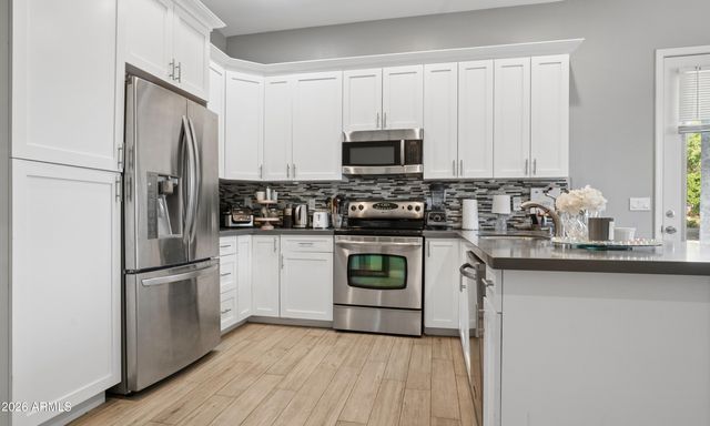 7248 W WHISPERING WIND Drive, Peoria, AZ 85383