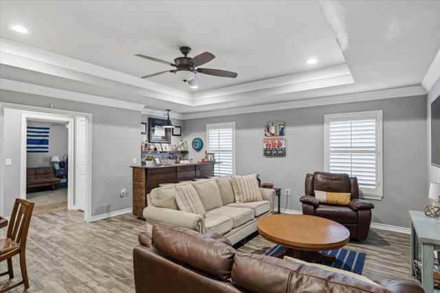 128 Colorado, Van, TX 75790