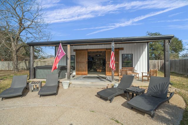 128 Colorado, Van, TX 75790