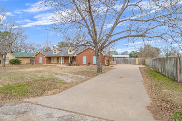 128 Colorado, Van, TX 75790