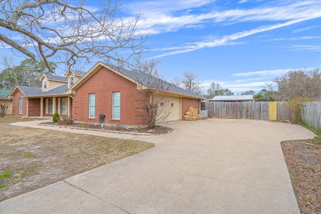 128 Colorado, Van, TX 75790