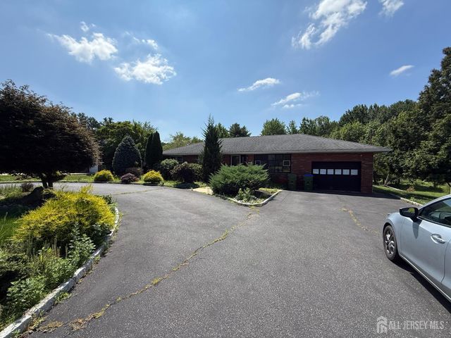 849 New Dover Road, Edison, NJ 08820
