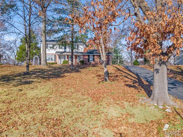 7761 Becker Road, St Louis, MO 63129