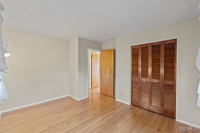 7761 Becker Road, St Louis, MO 63129