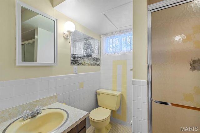 7761 Becker Road, St Louis, MO 63129