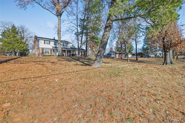 7761 Becker Road, St Louis, MO 63129