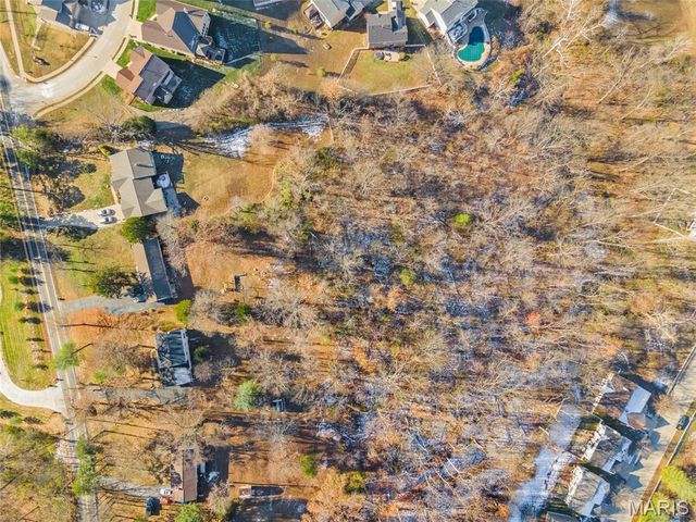 7761 Becker Road, St Louis, MO 63129