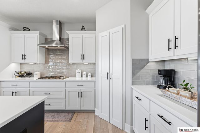 5425 N 206th Street, Elkhorn, NE 68022