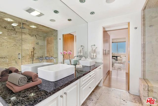 2222 Avenue Of The Stars 1102, Los Angeles, CA 90067