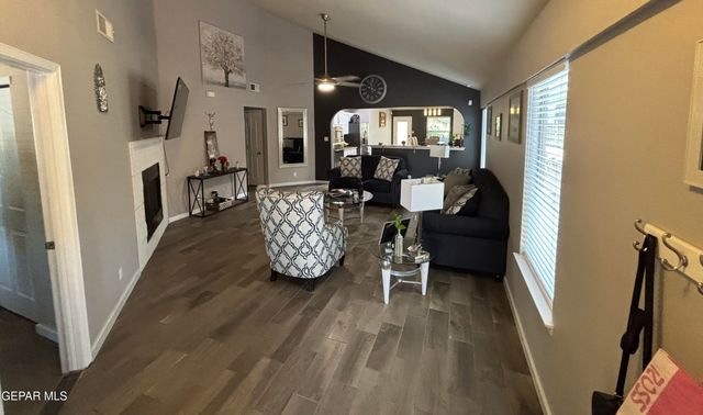 11008 CATTLE RANCH Street, El Paso, TX 79934