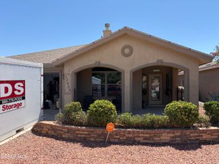 11008 CATTLE RANCH Street, El Paso, TX 79934