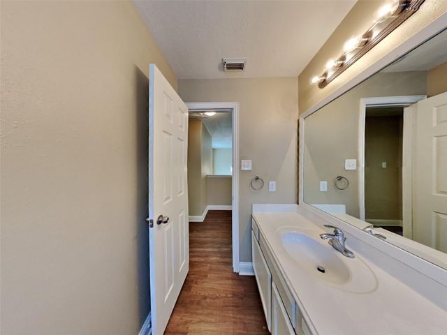 15310 Lucky Star Drive, Houston, TX 77082