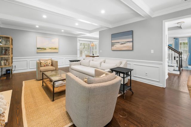 1043 Loyalist Lane, Mount Pleasant, SC 29464