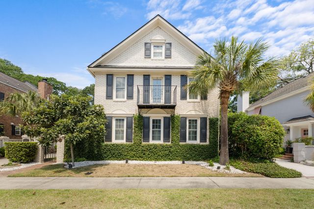 1043 Loyalist Lane, Mount Pleasant, SC 29464