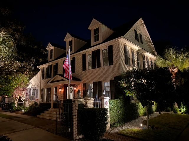 1043 Loyalist Lane, Mount Pleasant, SC 29464