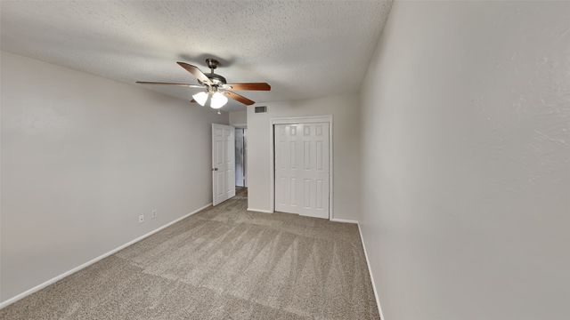 5828 Cynthia Circle, North Richland Hills, TX 76117