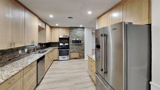 5828 Cynthia Circle, North Richland Hills, TX 76117