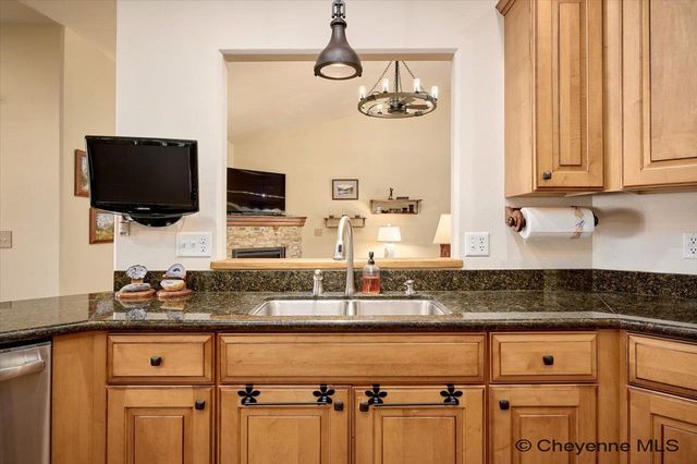 7111 LEGACY PARKWAY, Cheyenne, WY 82009