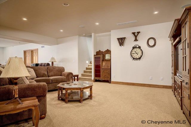 7111 LEGACY PARKWAY, Cheyenne, WY 82009