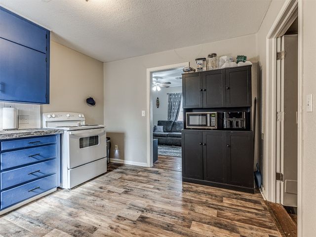 518 E Lockheed Drive, Midwest City, OK 73110