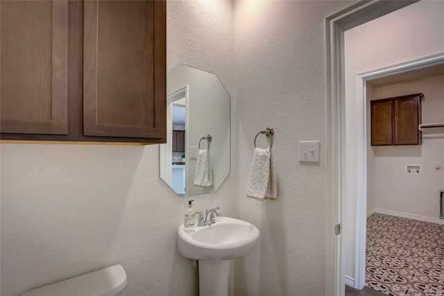 2703 Sayers Way, Forney, TX 75126