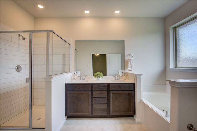 2703 Sayers Way, Forney, TX 75126