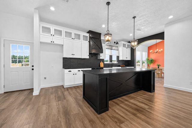 1118 Peter Pine Street, Huffman, TX 77336