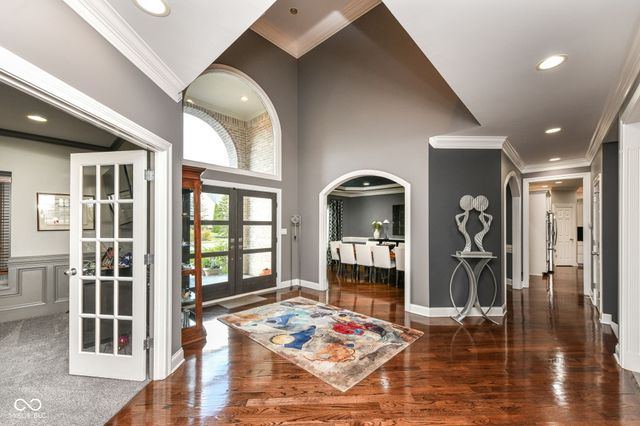 10815 Diamond Drive, Carmel, IN 46032