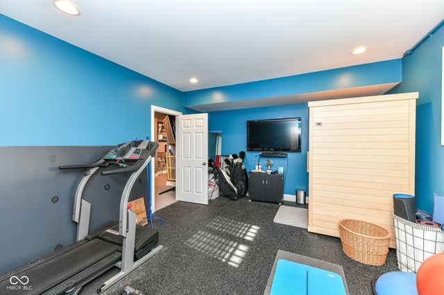 10815 Diamond Drive, Carmel, IN 46032